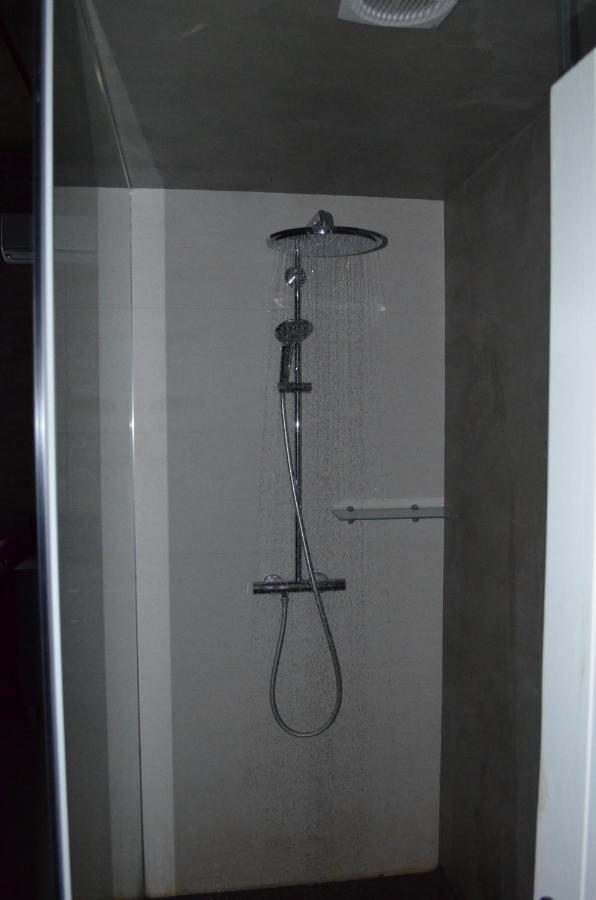 Apartment Arena City Loft Киев Екстериор снимка